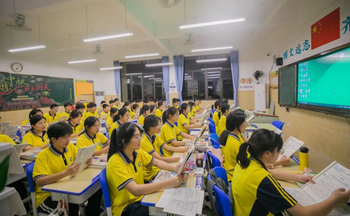 免费看黄的视频同款南瓜蒸蛋